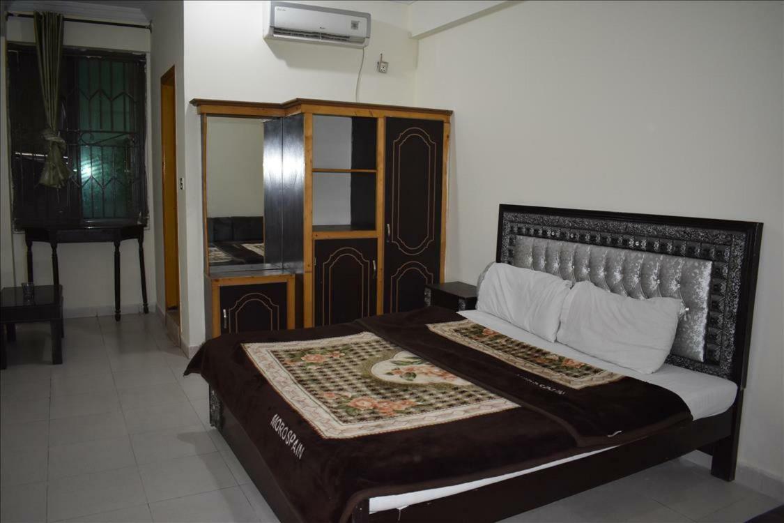 Mehran Hotel Rawalpindi Extérieur photo